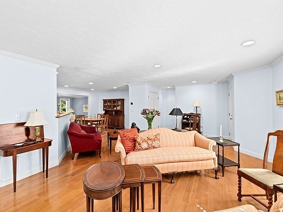 5th image of 70 Humphreys Ln #70
