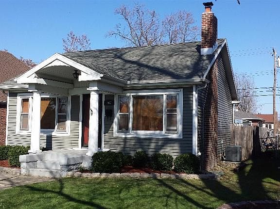 3rd image of 967 Lincoln Street