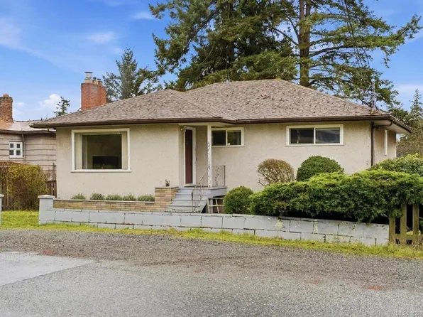 421 Juniper St, Nanaimo, BC V9S 1X7