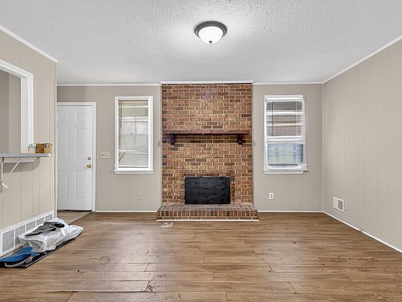 5th image of 209 Quail Creek Dr