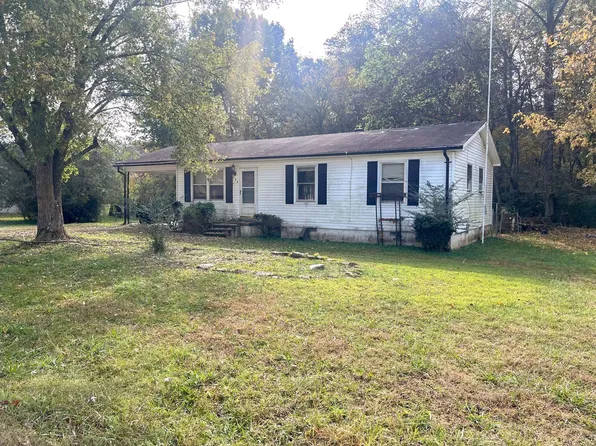 203 Meadowbrook Dr, Woodbury, TN 37190