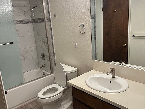 5th image of 1560 N Mitchell Ave