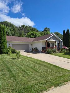 544 6th St SW, Pine Island, MN, 55963