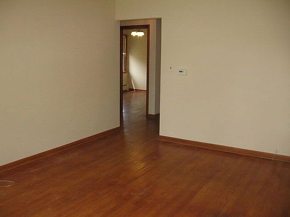 3rd image of 4224 N Oketo Ave