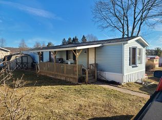 10 Hemlock Acres Ct, Manheim, PA 17545