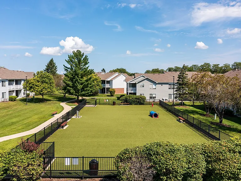 Savannah Trace Apartments — Photo 29