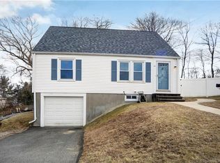 44 Ferndale Ave, Waterbury, CT 06708