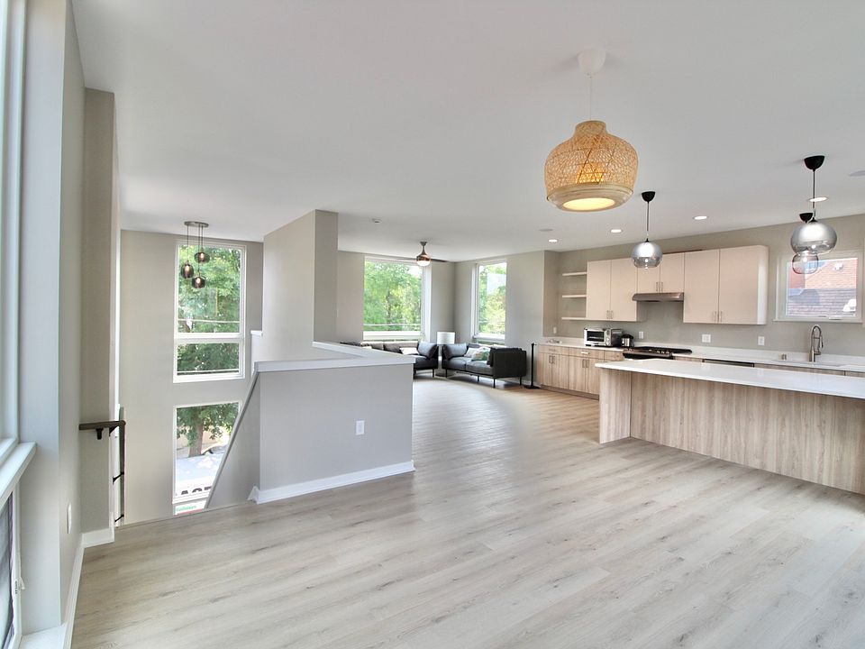 1st image of 1813 N Arlington Pl #1813