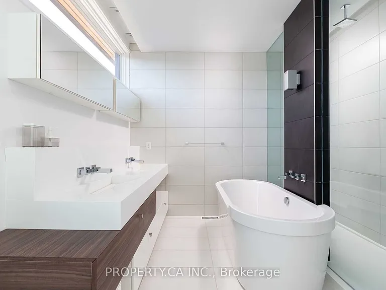 238 Manning Ave — Photo 26