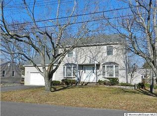 192 Walnut Creek Ln, Toms River, NJ 08753