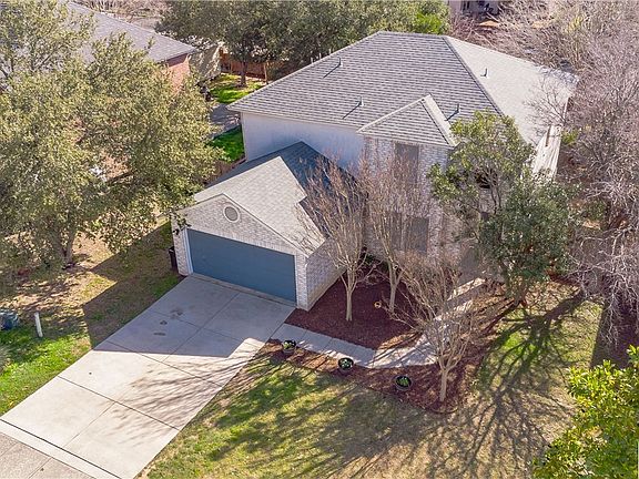 5th image of 1636 Dogwood Ln