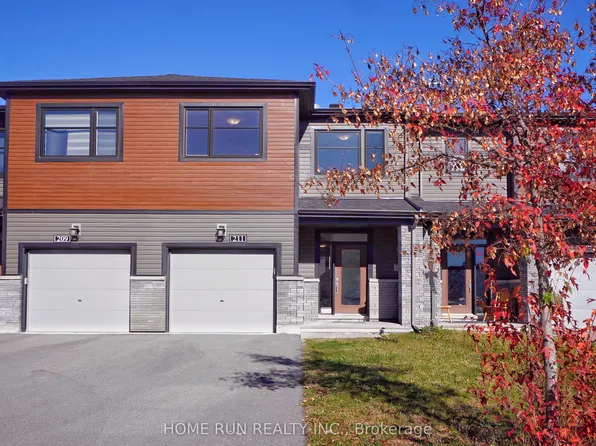 211 Clonrush Way, Ottawa, ON K2T 0P7