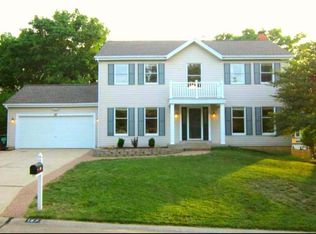 157 Montana Dr, Saint Charles, MO