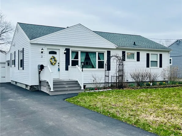 1215 Louise Dr, Cortland, NY 13045