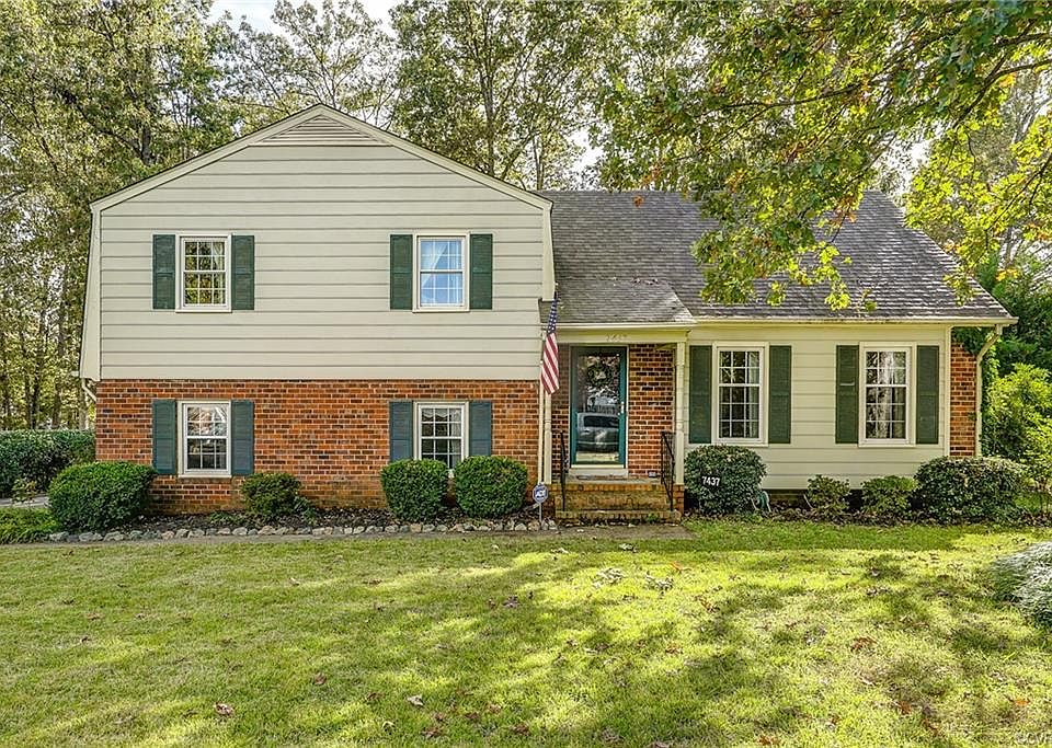 1st image of 7437 Sandlewood Dr