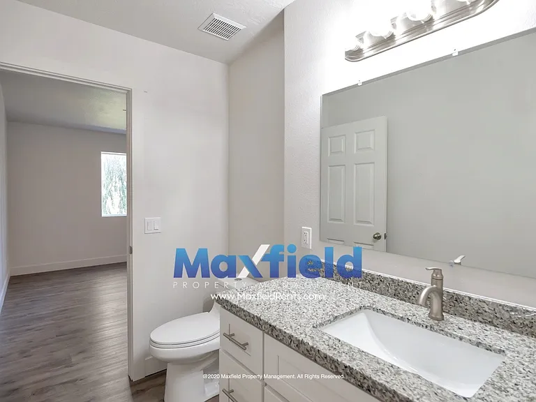 2737 E 750 N #3 — Photo 24