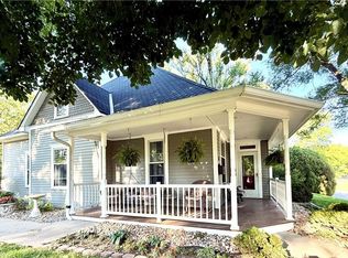 901 E 1st St, Maryville, MO 64468