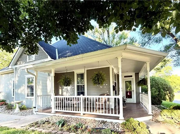 901 E 1st St, Maryville, MO 64468