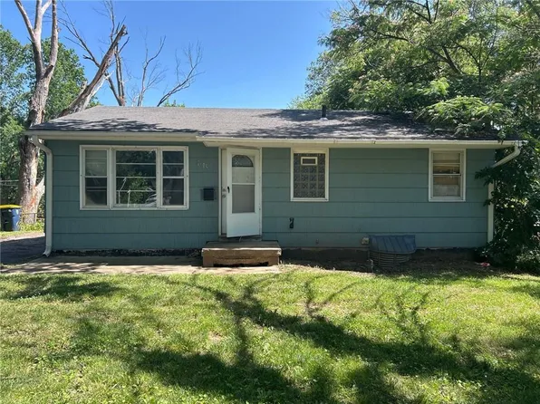 7615 E 48th St, Kansas City, MO 64129