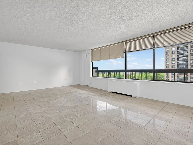 3701 S George Mason Dr — Photo 19