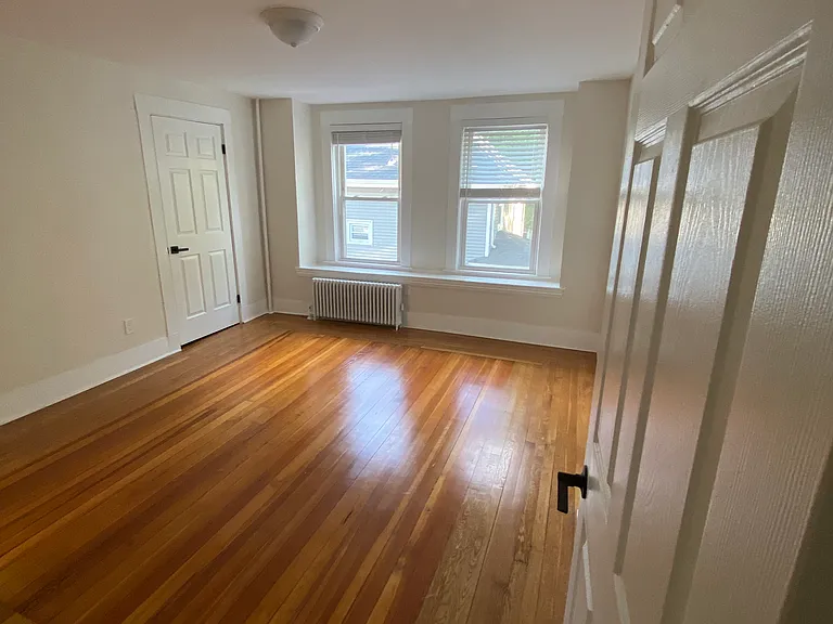 17 Linden Pl #2 — Photo 16