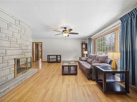 5th image of 3323 Shirley Rd