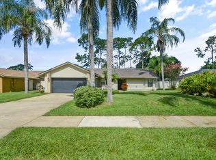 9118 Palm Tree Dr, Windermere, FL 34786