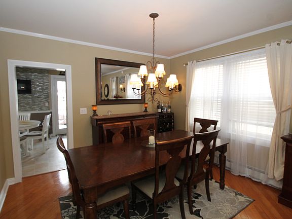 4th image of 38 Glover Ave