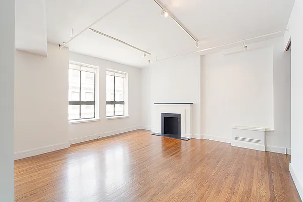 Sold by CORE | media 12