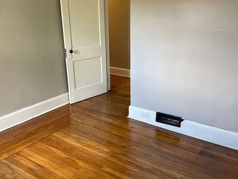 5 E Mitchell Ave #4 — Photo 12