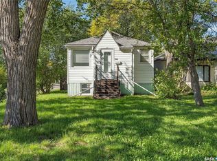 1280 King St, Regina, SK S4T4E9