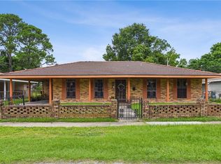 1319 Sumner St, New Orleans, LA 70114