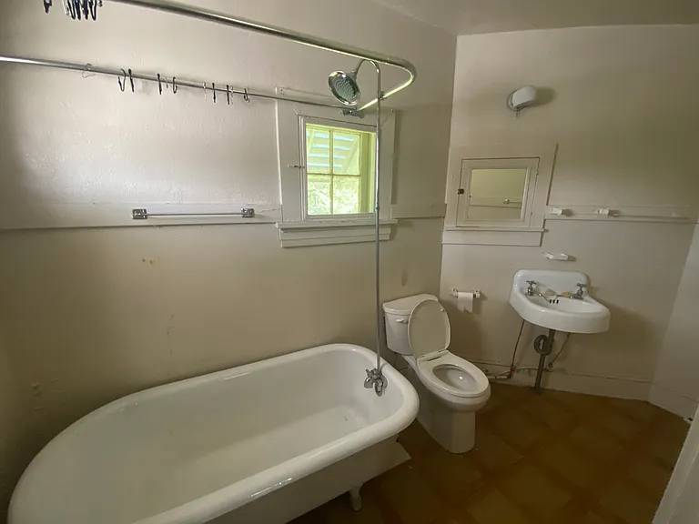 162 Depot St — Photo 11