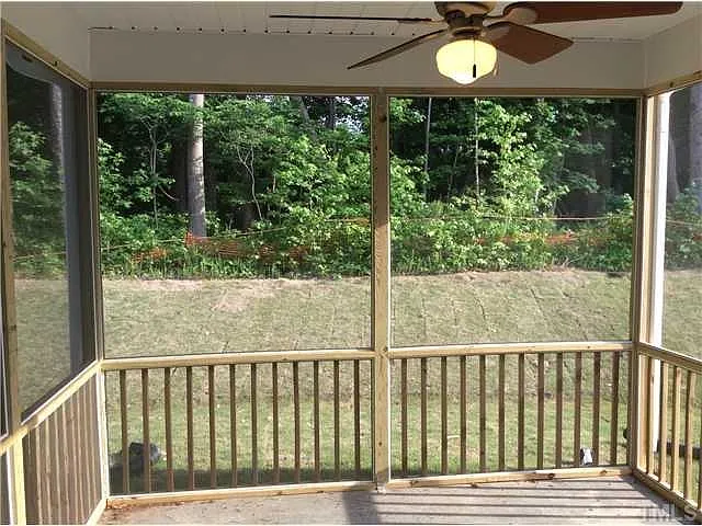 417 Walsenburg Dr — Photo 11