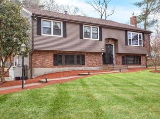 21 Andrew Cir, Stoughton, MA 02072
