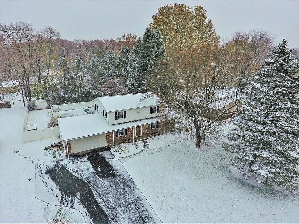 1st image of 117 Brentwood Ln