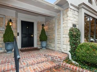 6415 Wyoming St, Kansas City, MO 64113