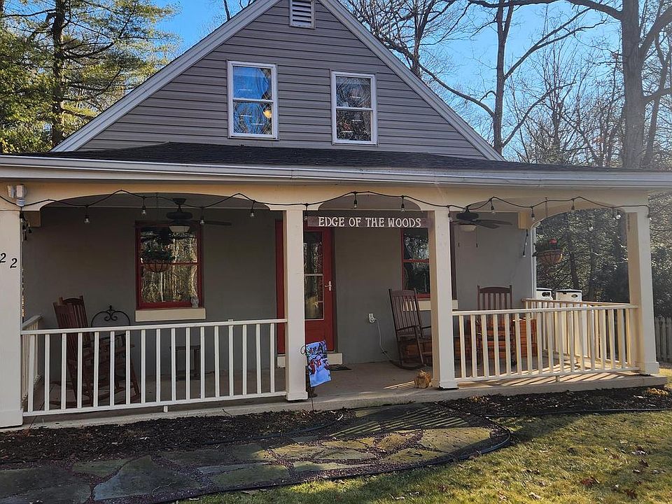 1st image of 22 Birch Ave