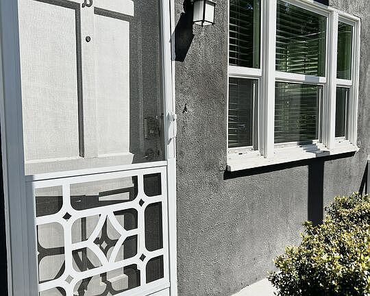 2nd image of 11516 Washington Pl #B