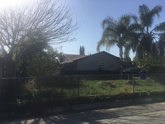 3rd image of 11232 S Dorset Ave