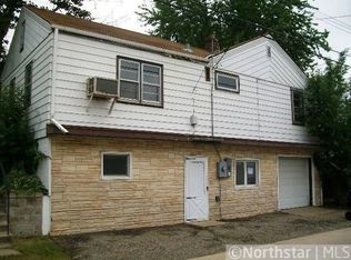 213 14th Ave S, South Saint Paul, MN 55075