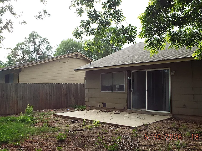 7810 Lazy Forest St — Photo 15