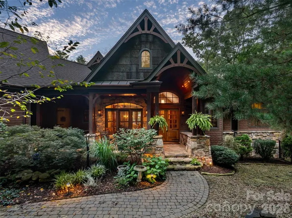 25 Jake Ridge Trl, Fletcher, NC 28732