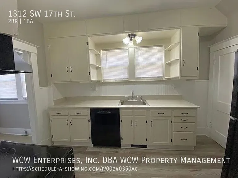 1312 SW 17th St — Photo 8