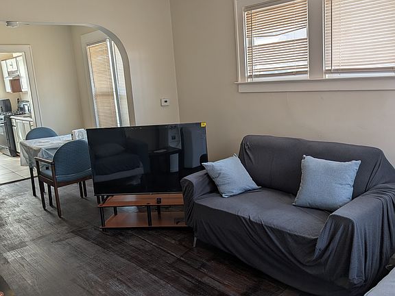 2nd image of 69 W Josephine St