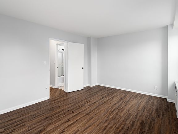 3rd image of 91 Strawberry Hill Ave #735