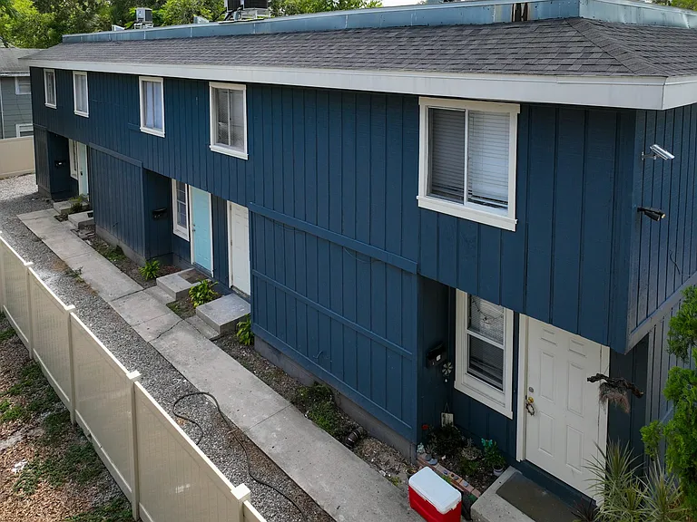 919 E Orange St #E — Photo 15