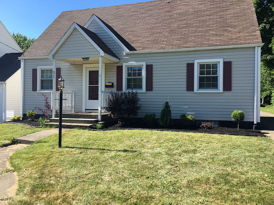 1st image of 211 E Englewood Ave