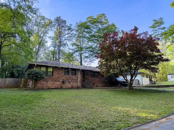 3169 Cloverhurst Dr, East Pt, GA 30344