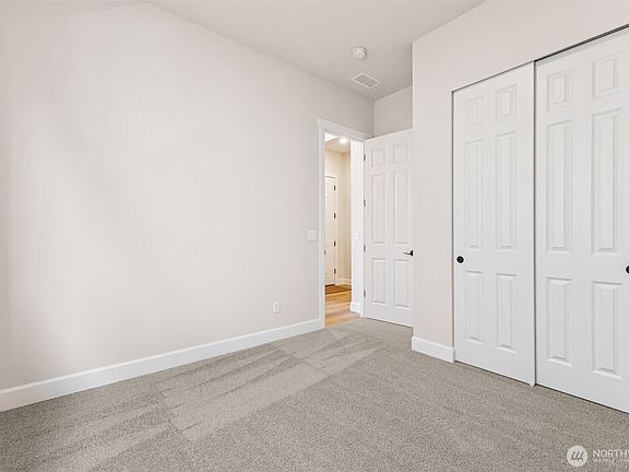 4th image of 11814 63rd ST Ct E Street Ct E #04